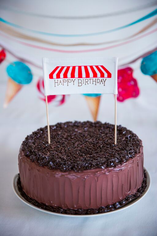 Red Sweets Cake Banner