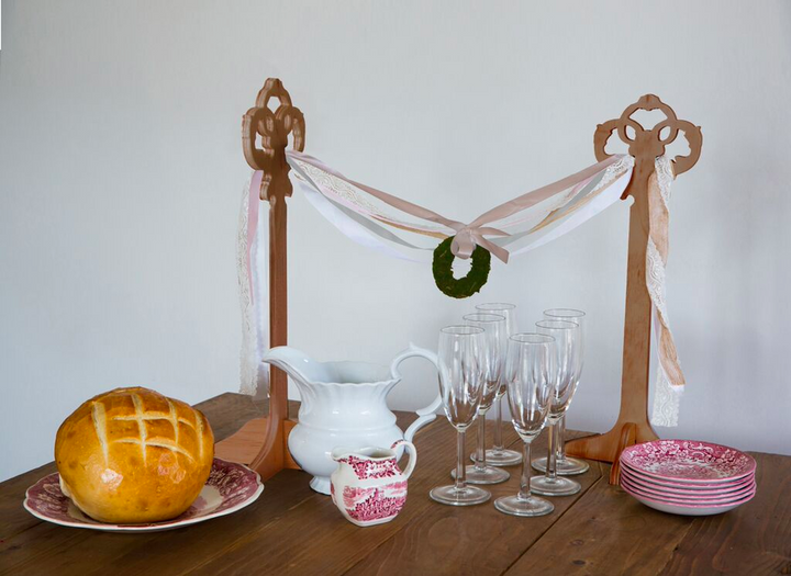Table Top Garland Stands with Ribbon Bunting (Wood)